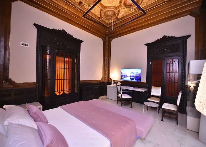 Palazzo Marletta Luxury House Отель 3*