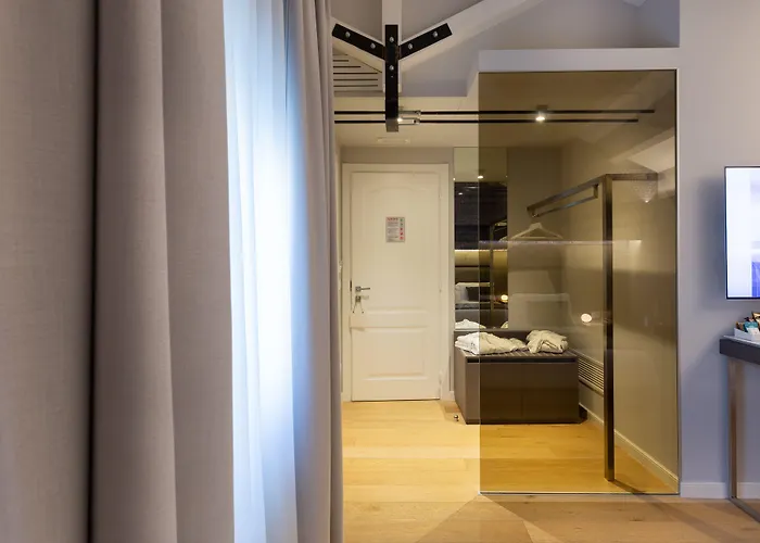 Palazzo Marletta Luxury House Отель Катания