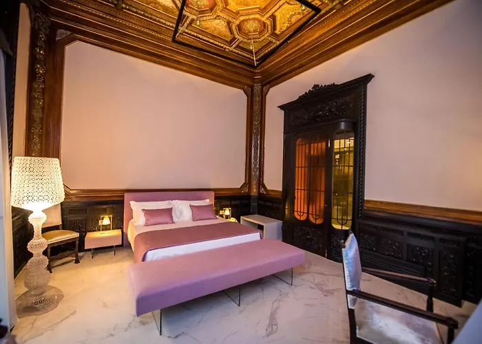 Palazzo Marletta Luxury House Отель Катания