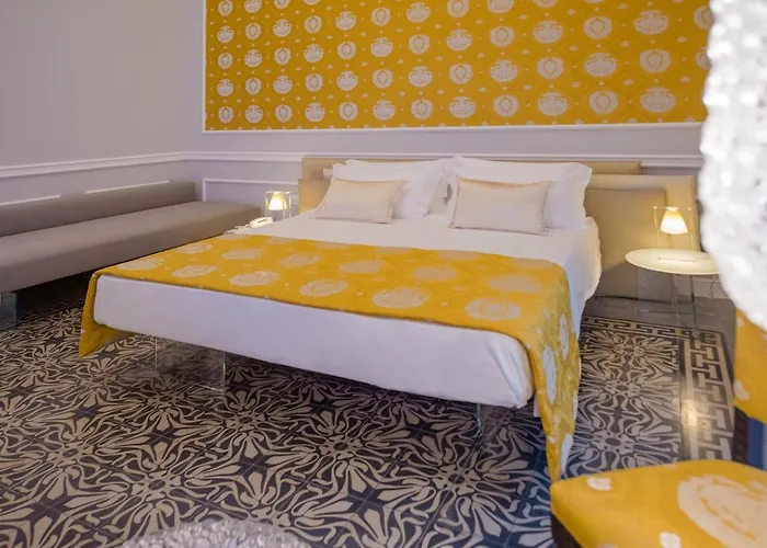 Отель Palazzo Marletta Luxury House Катания